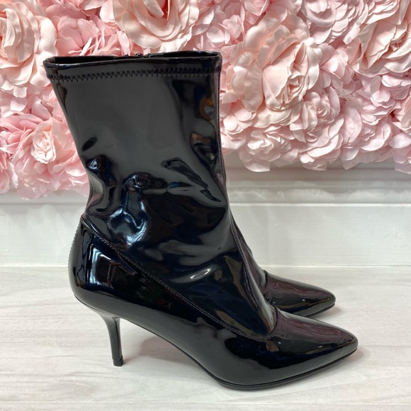 STUART WEITZMAN Black patent leather booties (size 7) never worn. - Picture 5 of 8